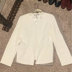 Ellen Tracy White Blazer